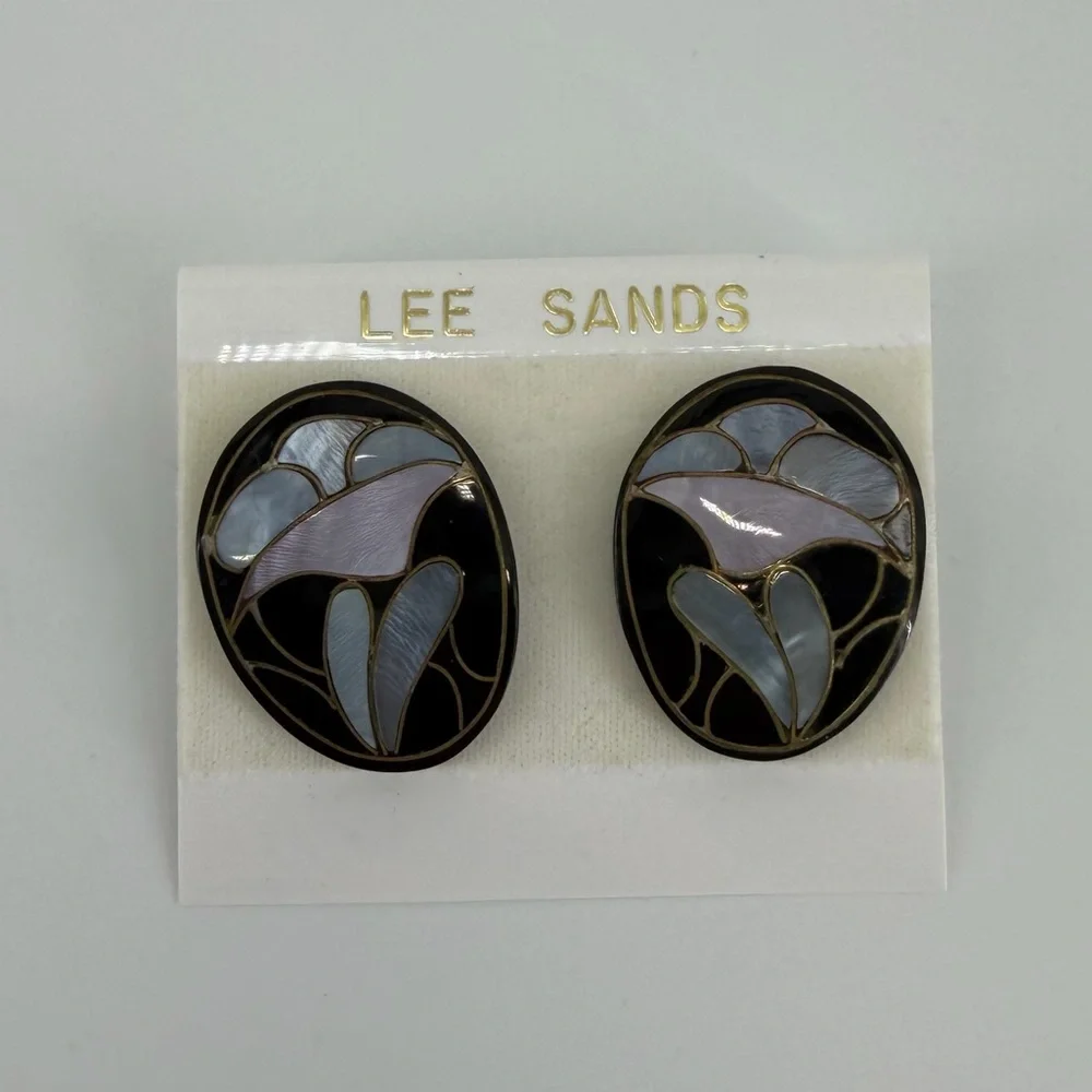 Vintage Lee Sands Mother of Pearl Inlay Black Floral Earrings